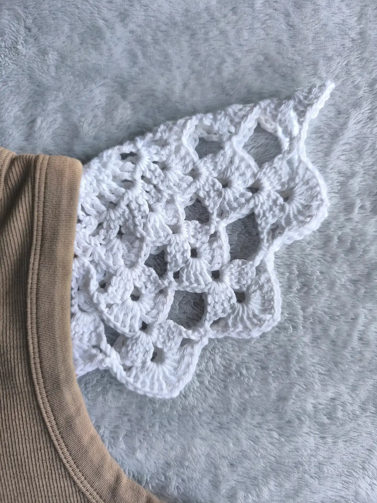 Aplique de crochet para cuello — miniatura 3